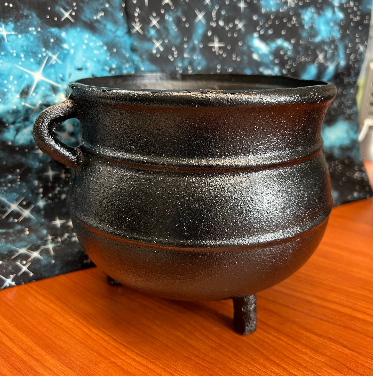 Palo Santo Scented Large Witche's Cauldron