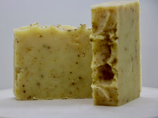 Star Anise and Clove Bud Essential Oils Soap\